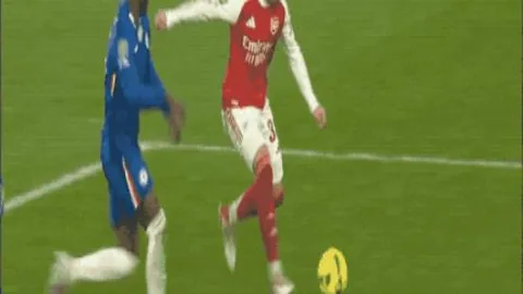 詹姆斯22分7助8断率斩黄蜂，湖人再下一城连赢四场